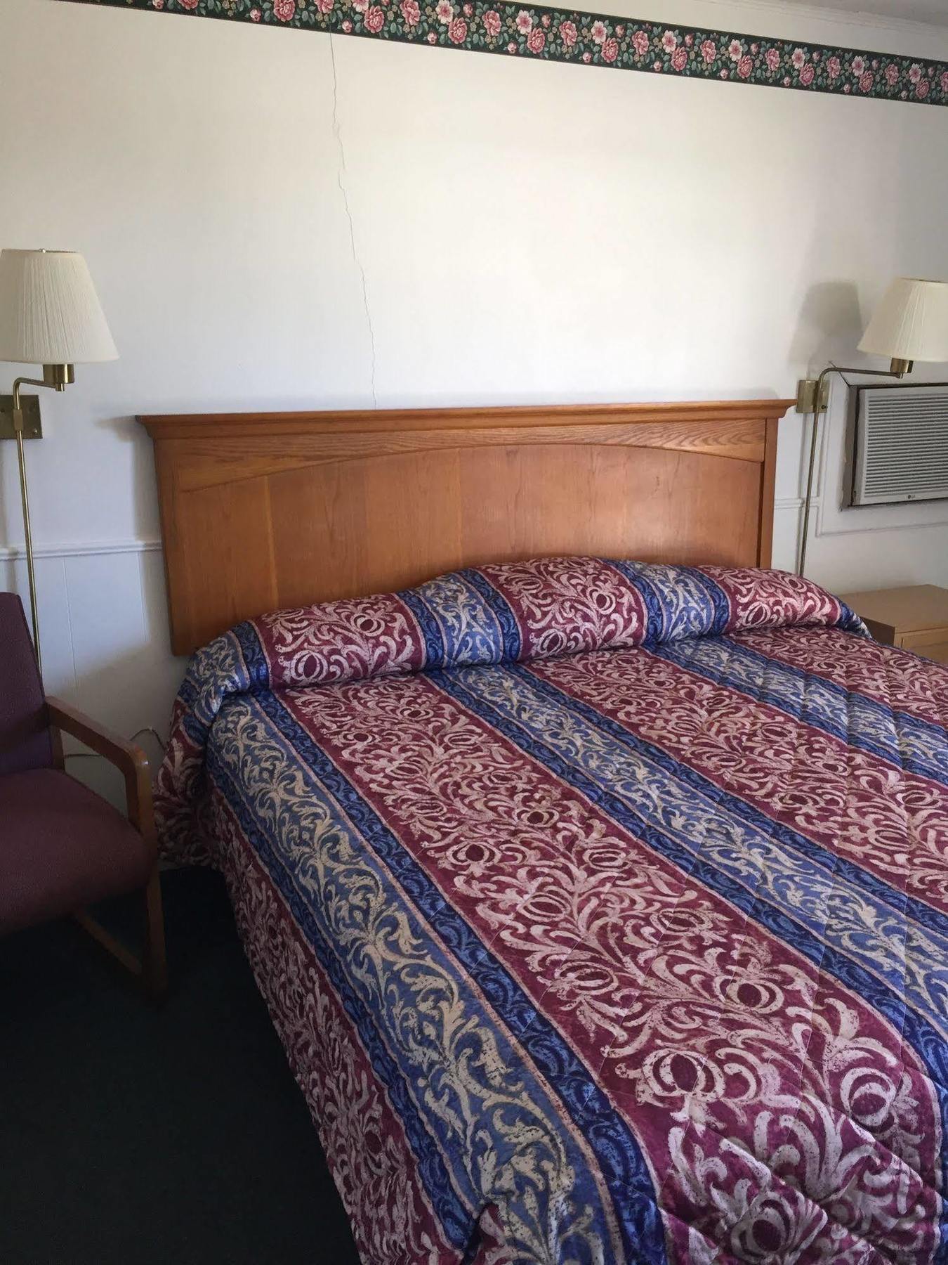Hotel Portsmouth Oh Esterno foto