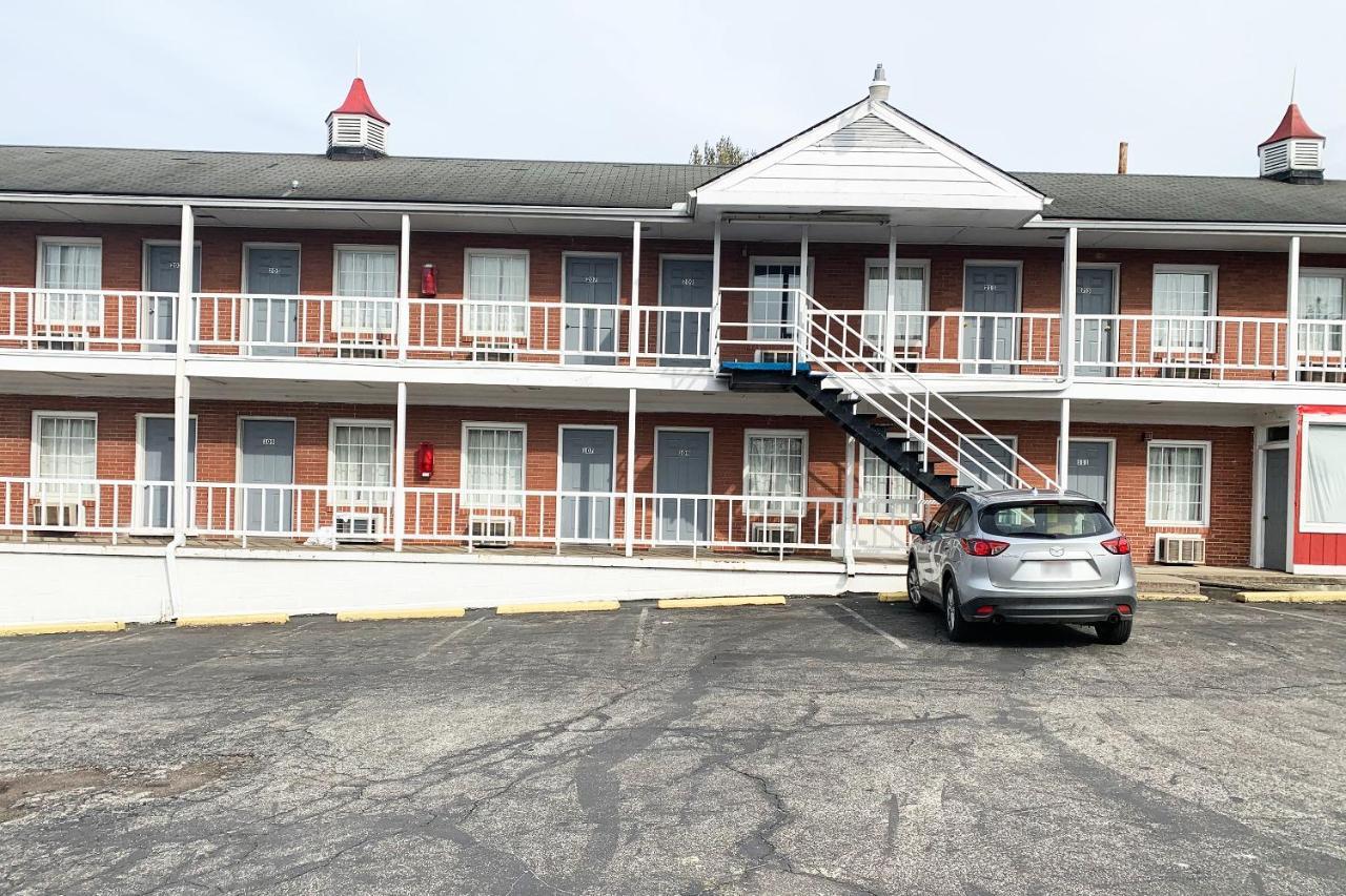 Hotel Portsmouth Oh Esterno foto