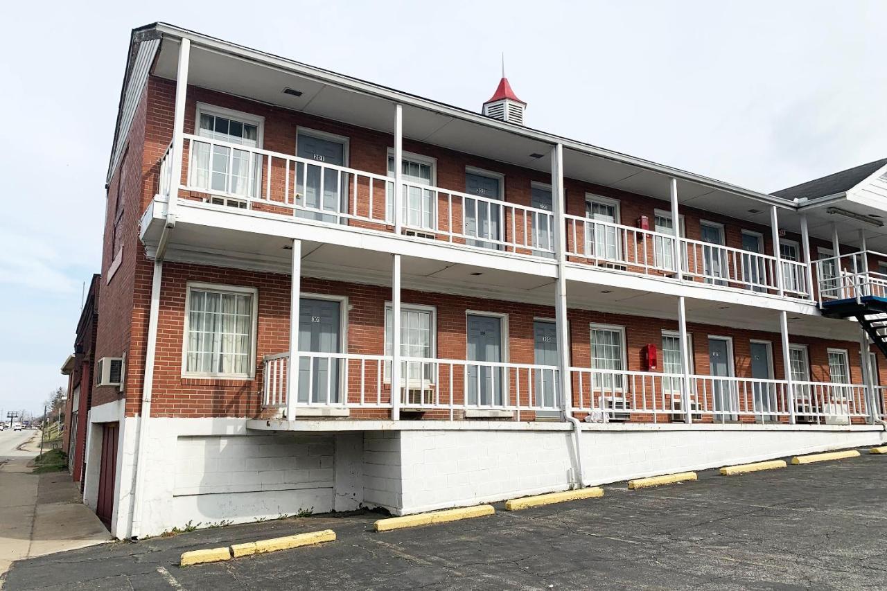 Hotel Portsmouth Oh Esterno foto